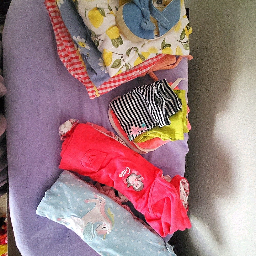 Girls Size 18mos Spring Clothing lot.